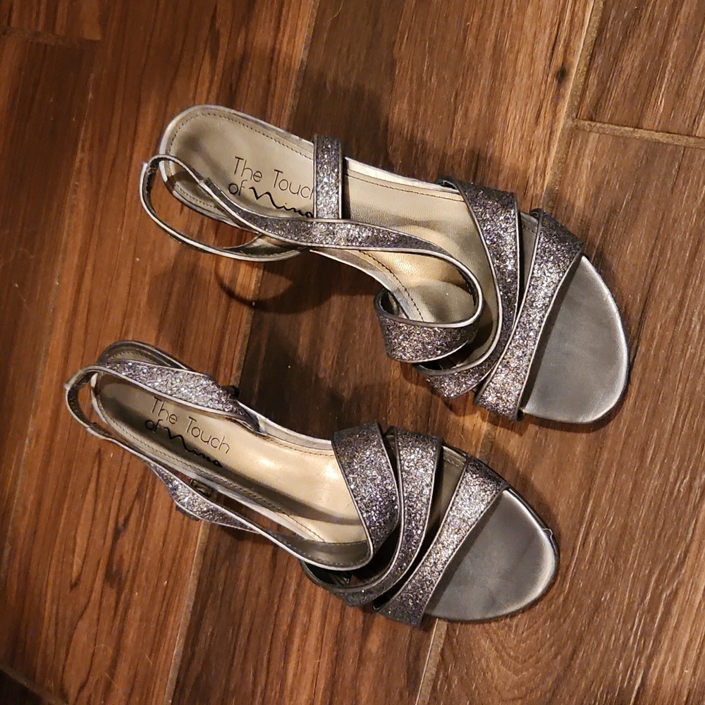 Size 8 1/2 Silver Glitter Heels